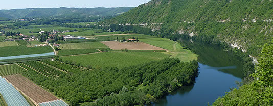 Location fluviale Douelle