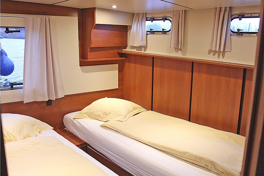 Ryna Cruiser 1400