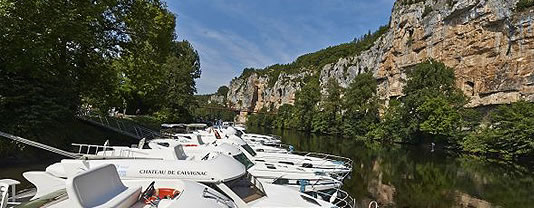 self drive canal boats Bouziès