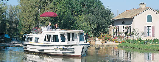 self drive canal boats Tannay