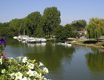 Location bateaux en Maine-Anjou